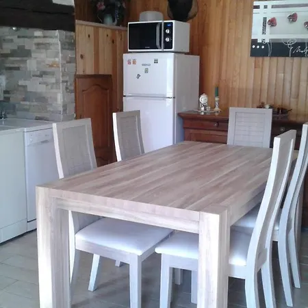 Holiday home Maison Auvergnate